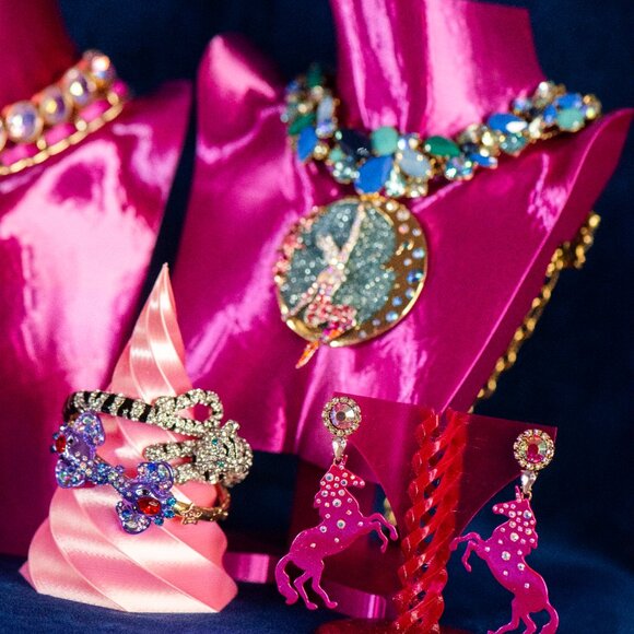 Necklace display bust - Picture 6 of 10